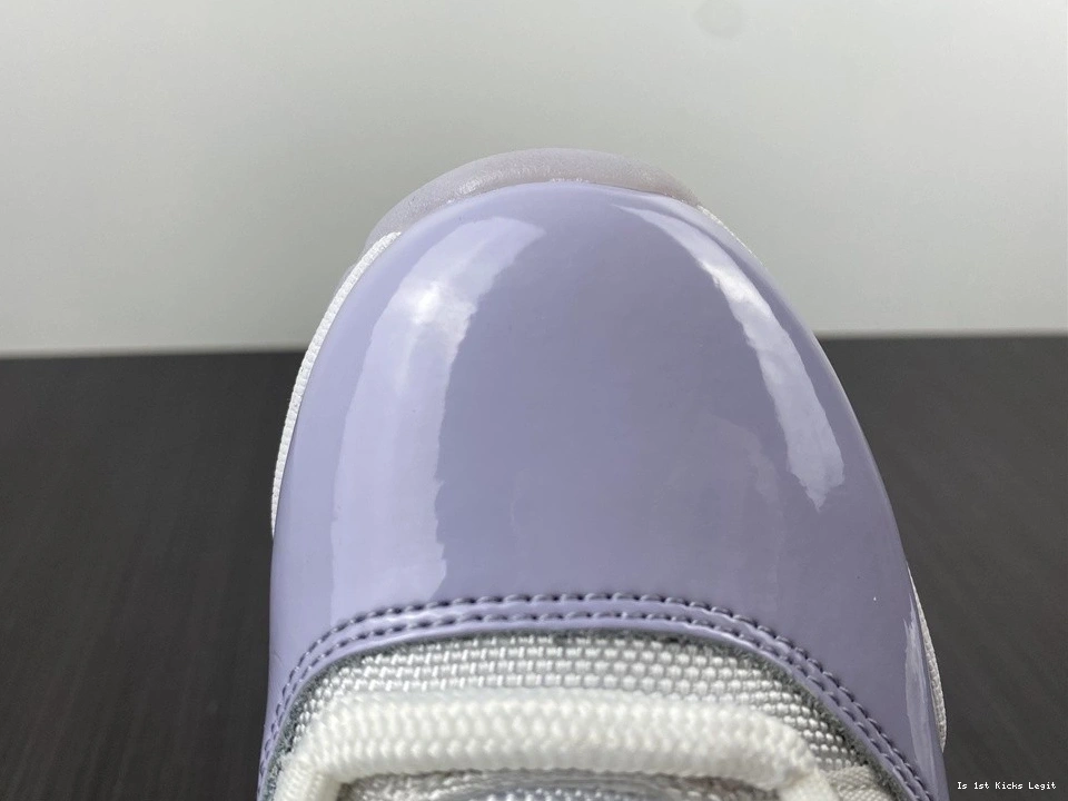 AH7860-101 Air “Pure 11 Violet” Jordan Low 0405